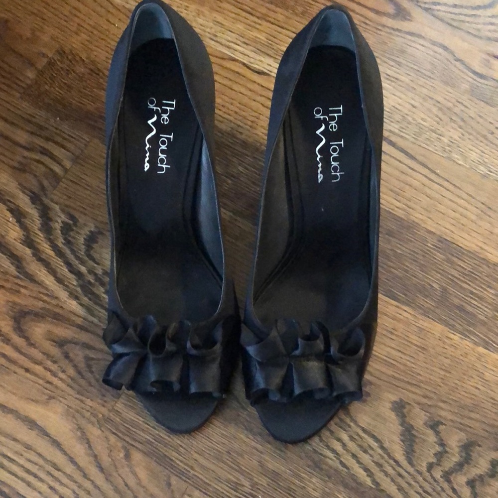 Dress shoe